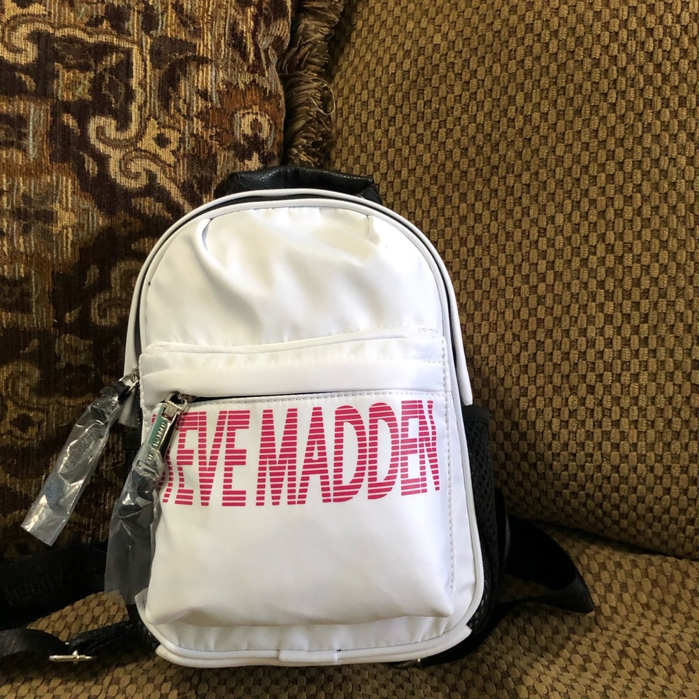 Authentic Steve Madden Women's Signature White Multi Mini  Force Backpack